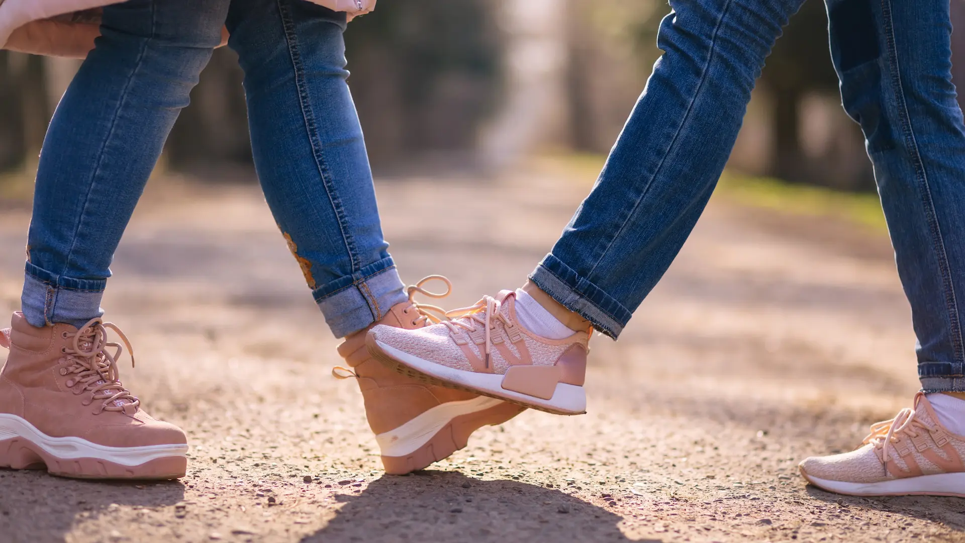 Ako skombinovať detské topánky s oblečením