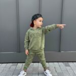 Teplákový JEANS BATIK komplet NY Brooklyn s kapucňou - zelený